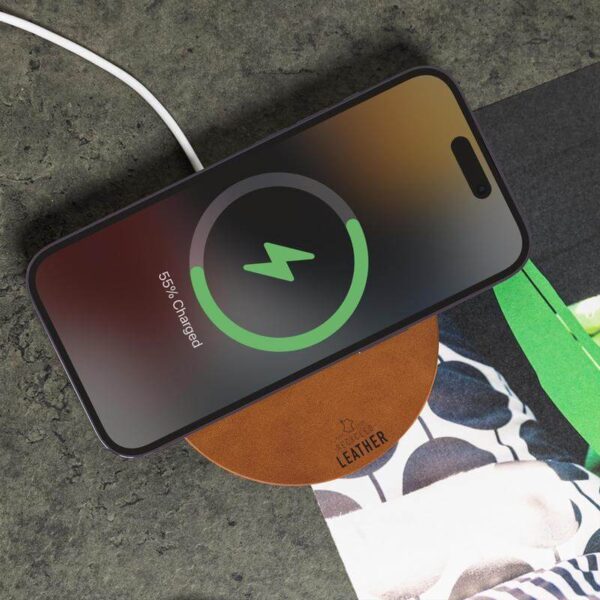 ANZIO - Recycled Leather 15W Wireless Charger - White/Tan - Image 6