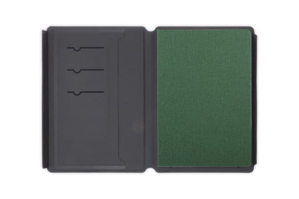 VARDIM - CHANGE ZERO Sustainable Gift Set with Refillable Notebook & Pen - Green - Image 4