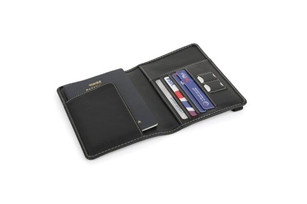 SILZ - Eco-Neutral® Cactus Leather Passport Wallet - Image 11
